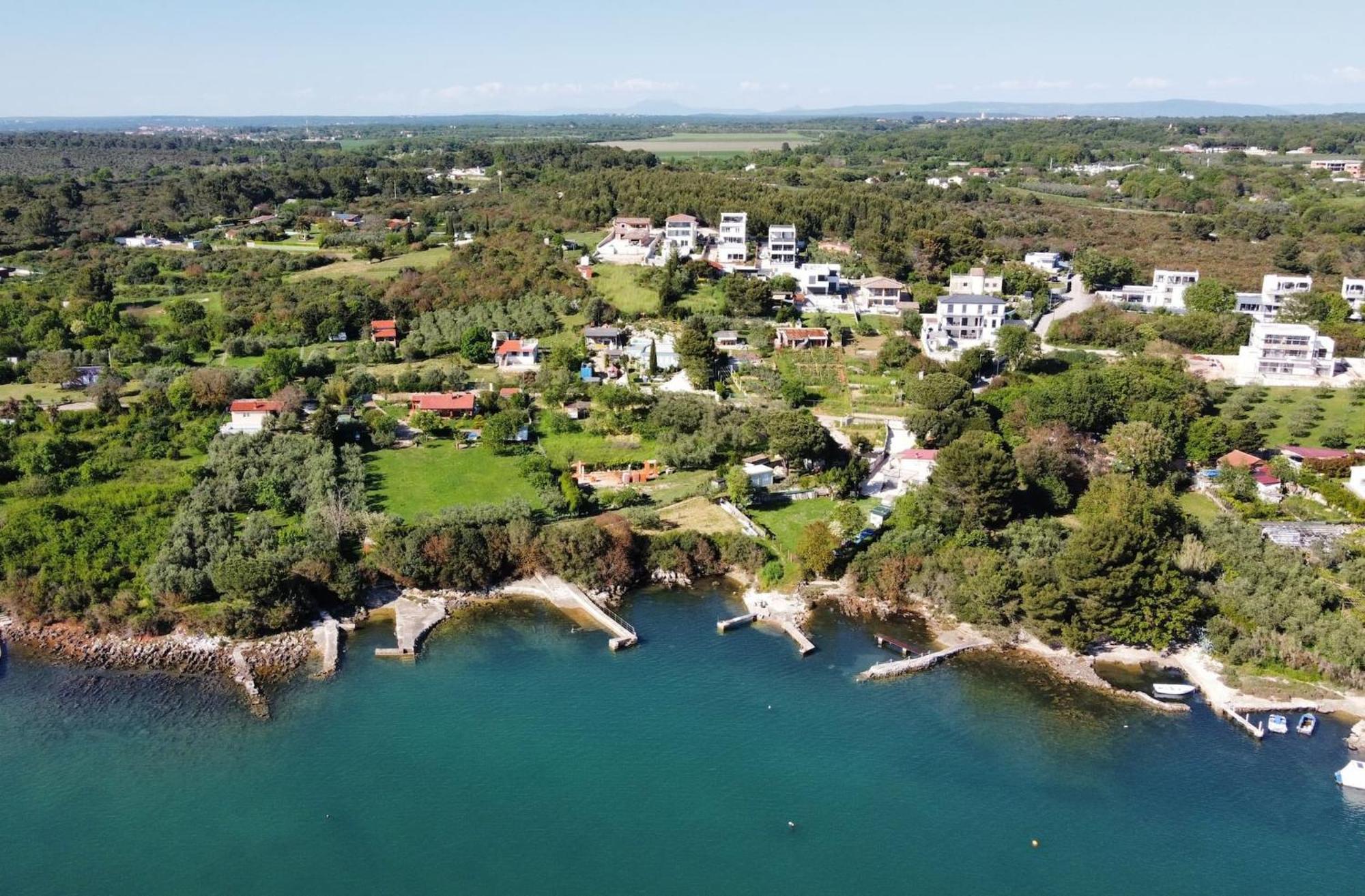 Villa Pura Vida With Sea View 普拉 外观 照片